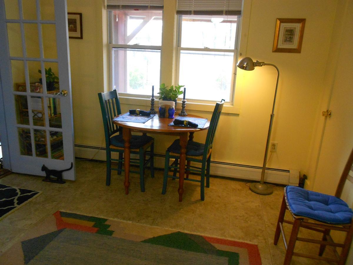Cavalier Cottage B&B Shelburne Falls Екстериор снимка