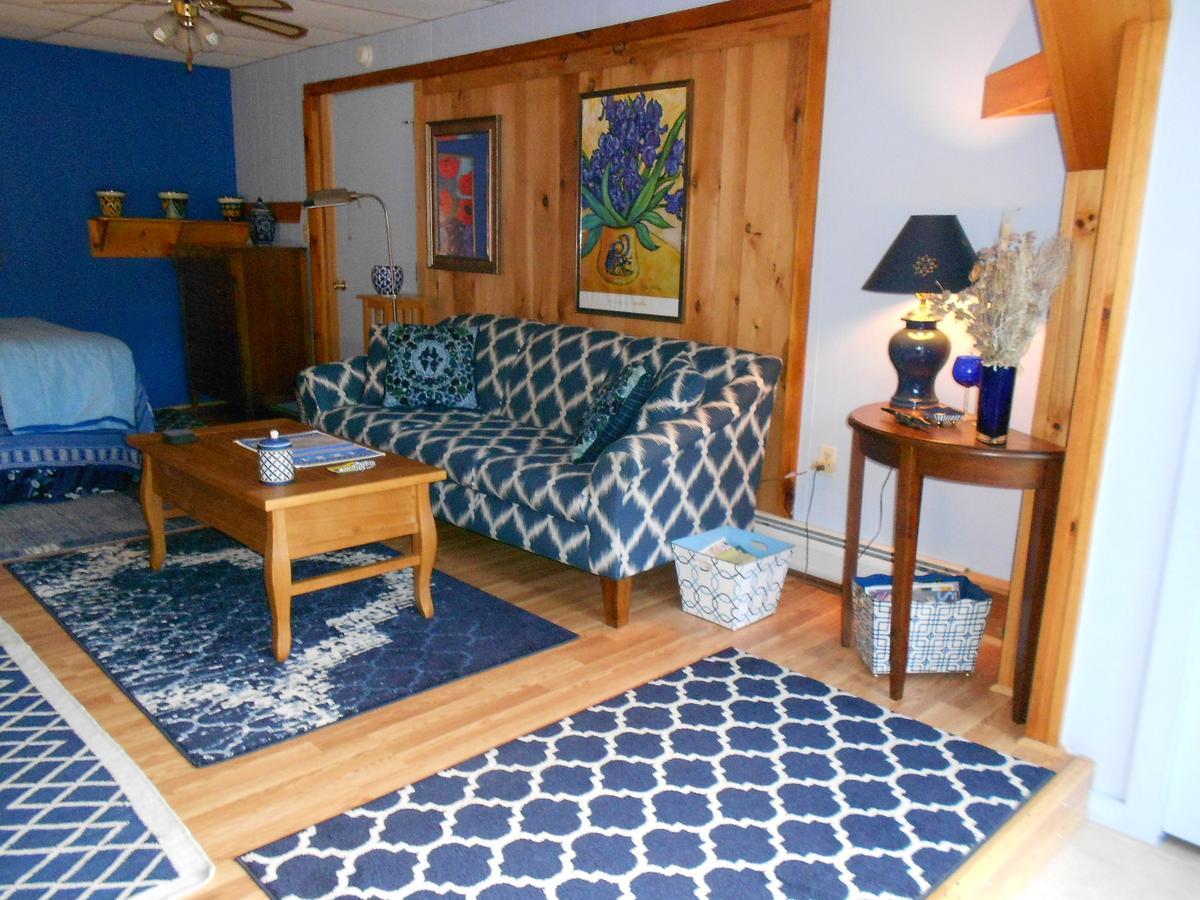 Cavalier Cottage B&B Shelburne Falls Екстериор снимка